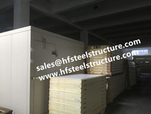 China Stahlwand-materielle Polyurethan-Kühlraum-Platte für Kühlraum und Gefrierschrank fournisseur