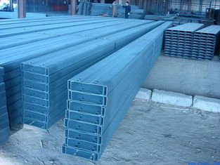 China Heißer eingetauchter galvanisierter Stahlpurlins-verschobene Decke Profil-Stahl für den Export fournisseur