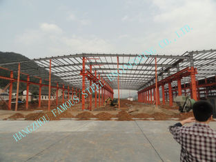 China Vor ausgeführte Rahmen-industrielle Stahlgebäude 60' X 90' hochfeste Bolzen fournisseur