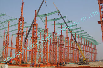 China Industrielle ASTM-Stahlbaugebäude, Fertighaus 75 x 120 Multipan-Metallgebäude fournisseur