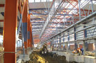 China Mehrfunktionale vorfabrizierte industrielle Stahlgebäude mit kompletten zusammenpassenden Maschinen usine