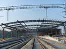 China Bahnhofs-strukturelles Metallbinder-Gebäude, rostfreie Malerei mit 2-4 Schichten usine