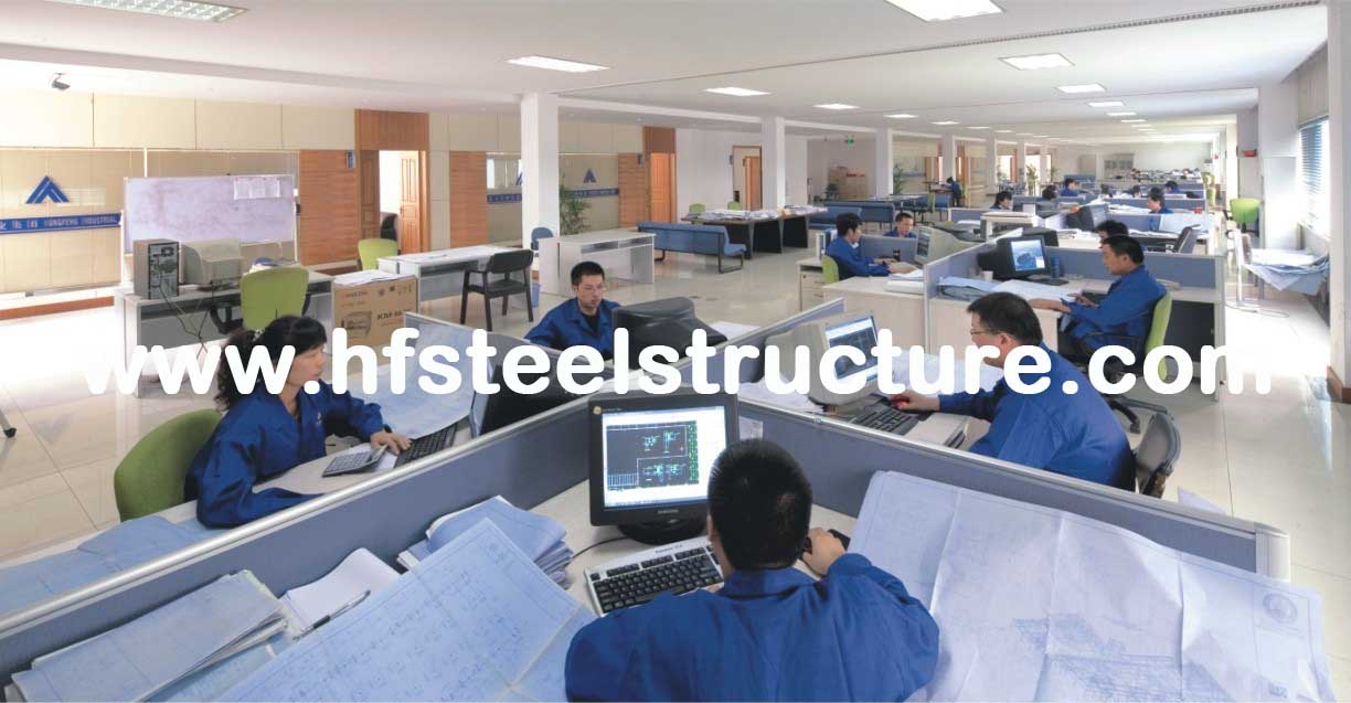 Schließen Sie Baustahl-Herstellungen für industrielles Stahlgebäude ab