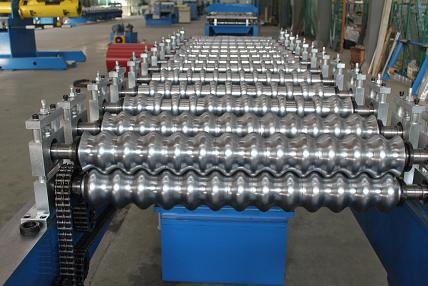 Stahldach glasig-glänzende Fliesen-Deckungs-Blechumformungs-Maschine mit 18 Formstationen